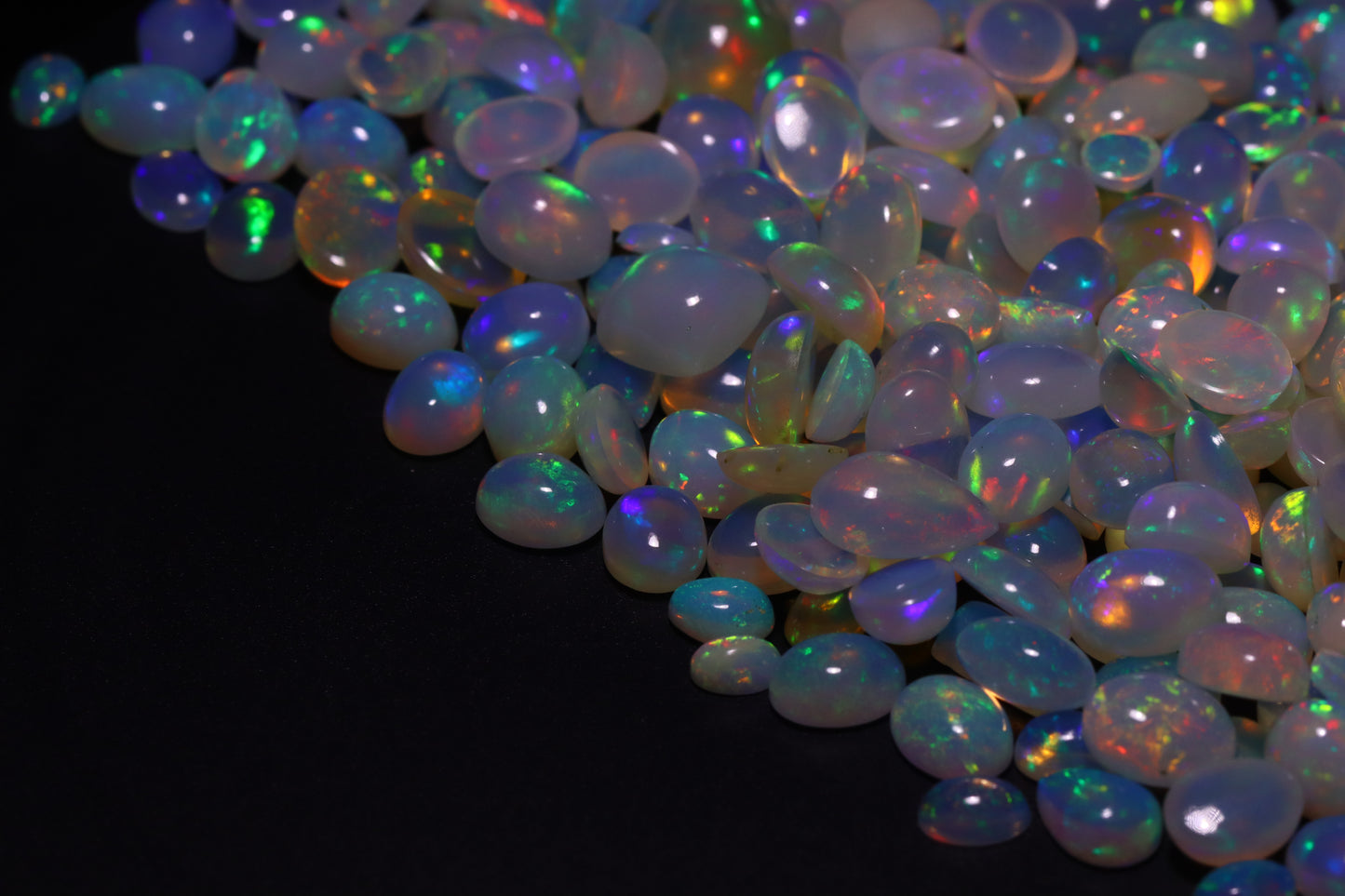 White Ethiopian opal cabochon stone | Untreated gemstone for making Jewellery | Oval cut loose opal .